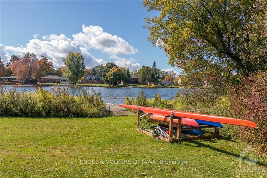 Photo 3 of 2450 River Road, Ottawa, Manotick East to Manotick Station — HOMEH