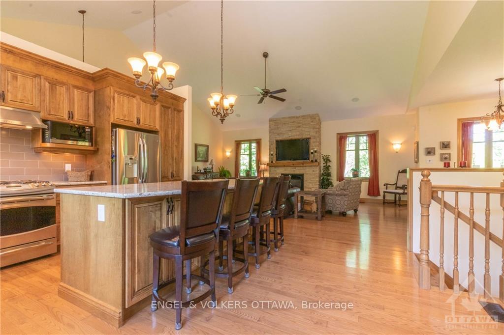 Photo 7 of 2450 River Road, Ottawa, Manotick East to Manotick Station — HOMEH