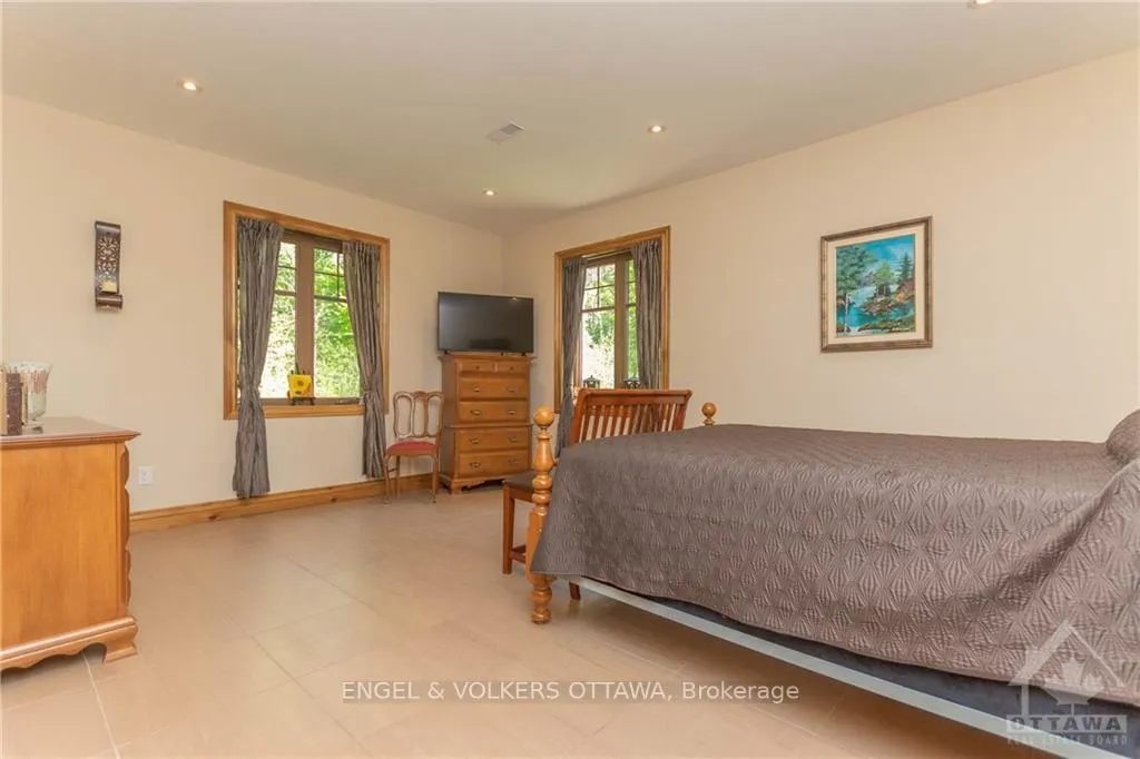 Photo 24 of 2450 River Road, Ottawa, Manotick East to Manotick Station — HOMEH