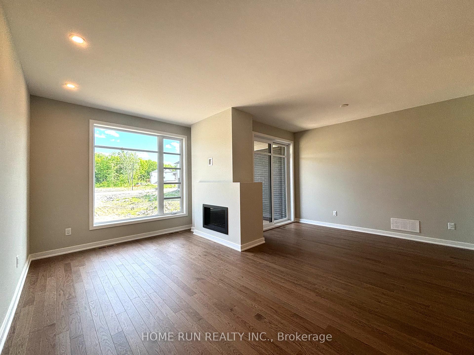 Photo 5 of 1074 Kitigan Grove, Ottawa, Kanata - Kanata Lakes/Heritage Hills — HOMEH