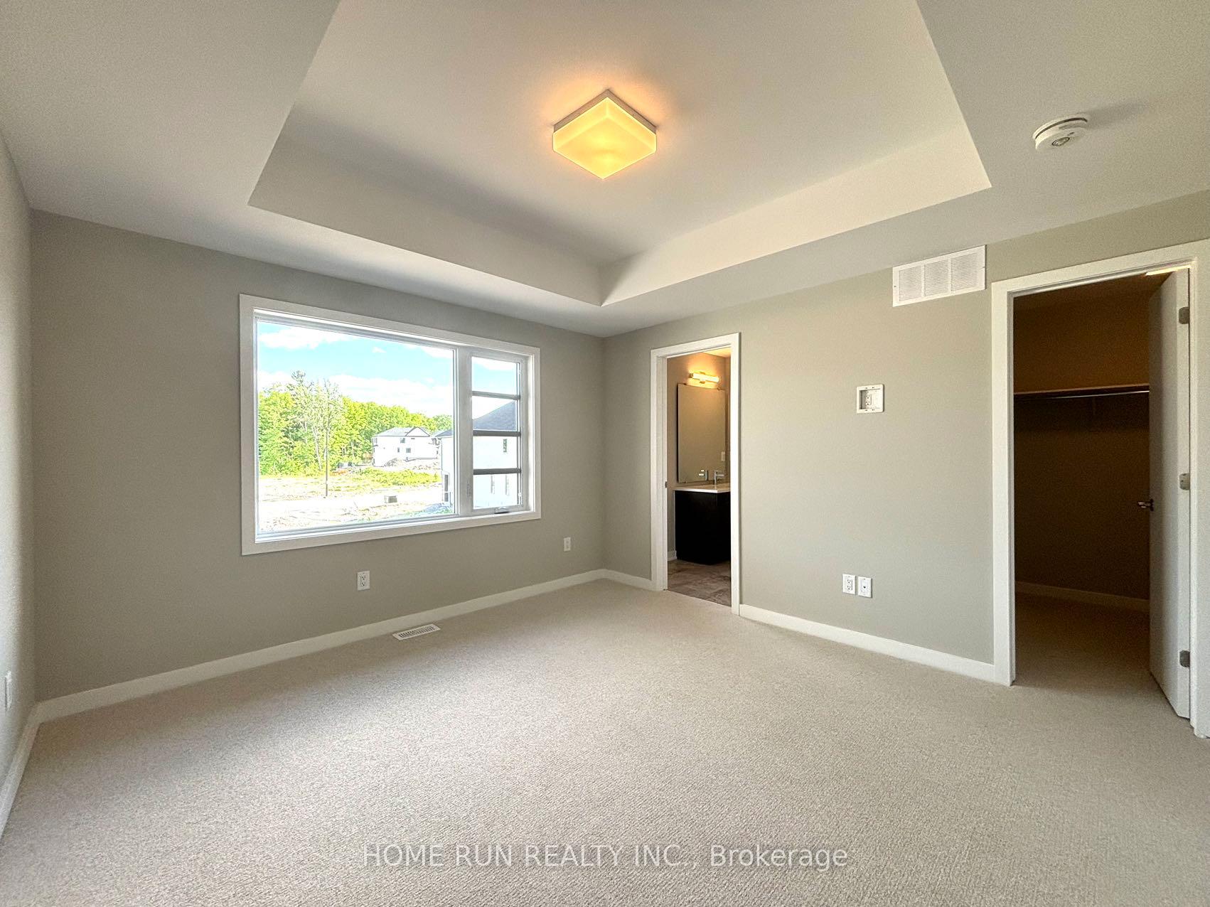 Photo 13 of 1074 Kitigan Grove, Ottawa, Kanata - Kanata Lakes/Heritage Hills — HOMEH
