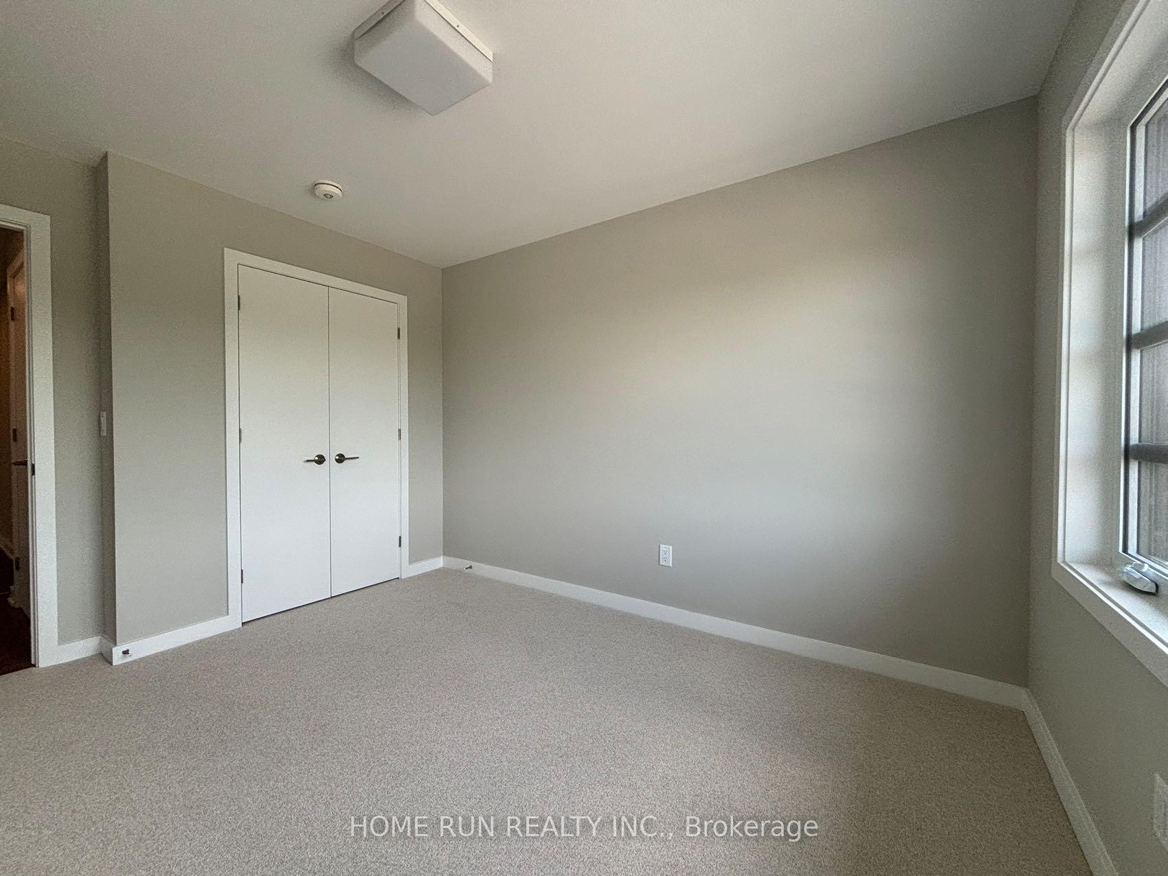 Photo 21 of 1074 Kitigan Grove, Ottawa, Kanata - Kanata Lakes/Heritage Hills — HOMEH