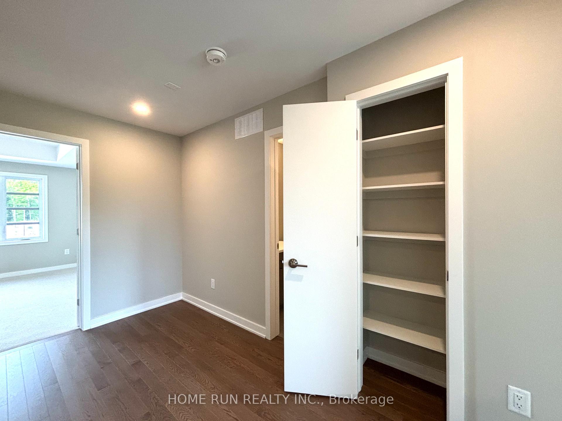 Photo 22 of 1074 Kitigan Grove, Ottawa, Kanata - Kanata Lakes/Heritage Hills — HOMEH