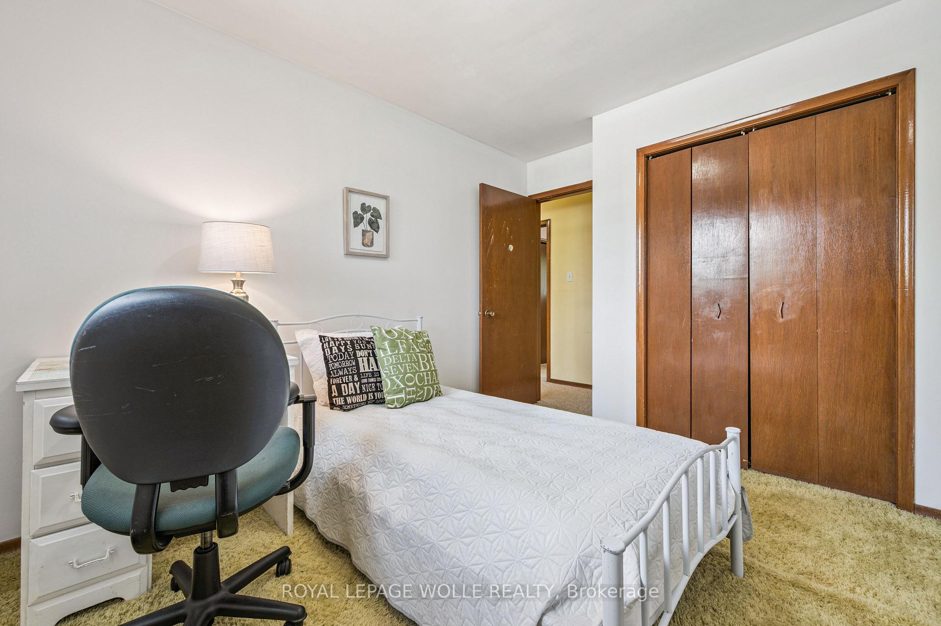Photo 19 of 215 Westheights Drive, Kitchener — HOMEH