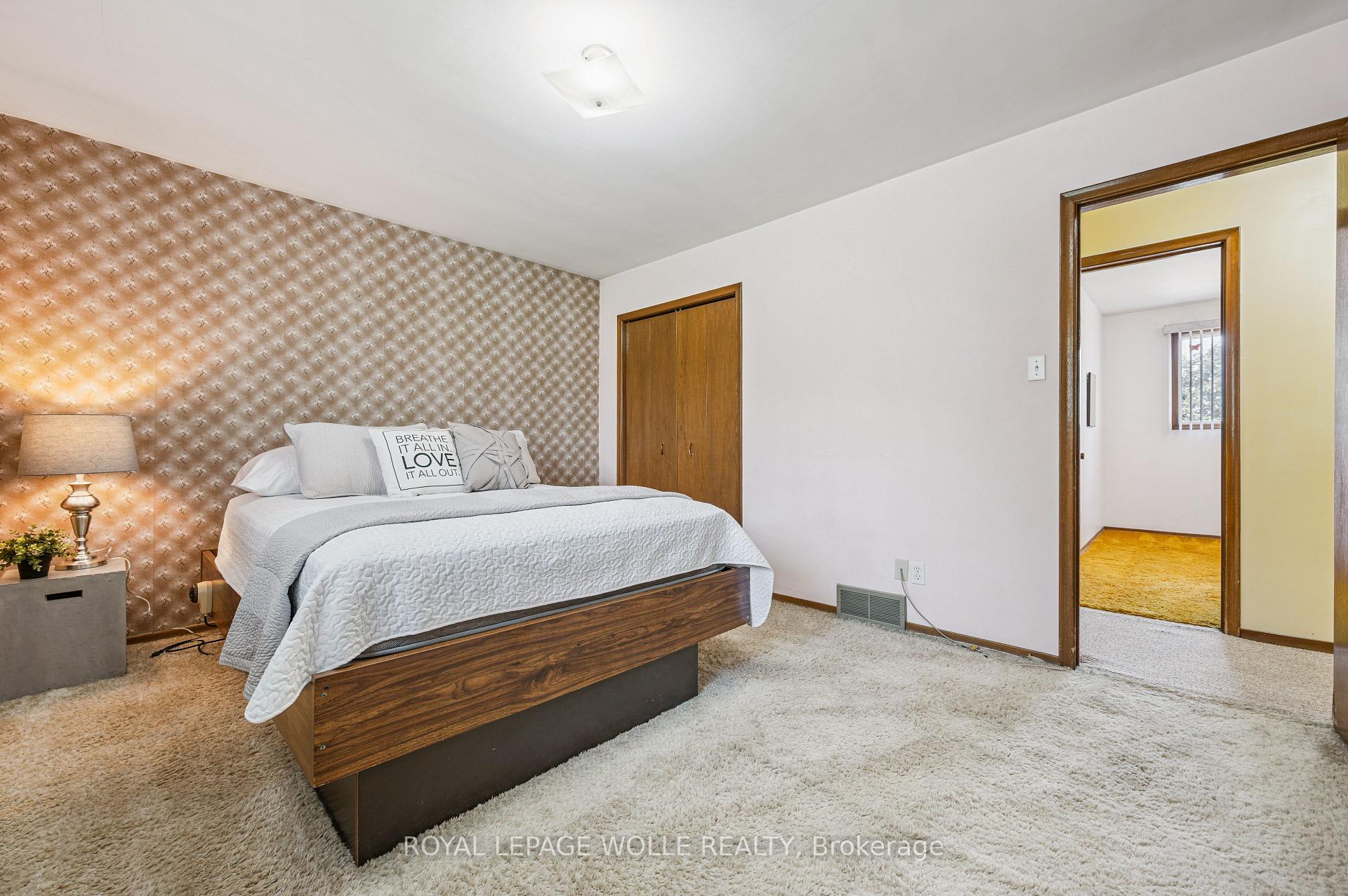 Photo 22 of 215 Westheights Drive, Kitchener — HOMEH