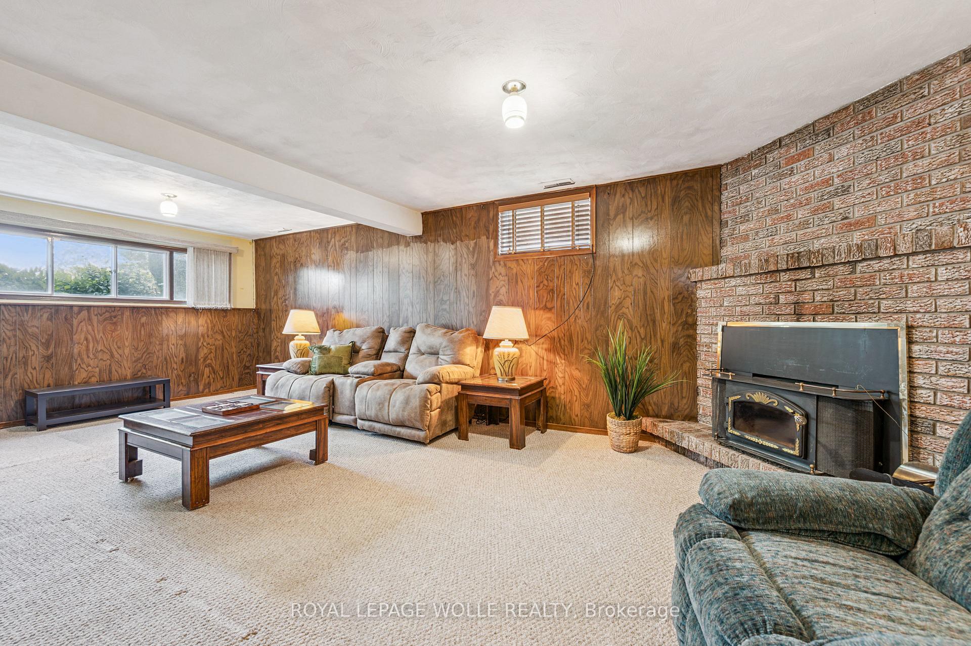Photo 26 of 215 Westheights Drive, Kitchener — HOMEH