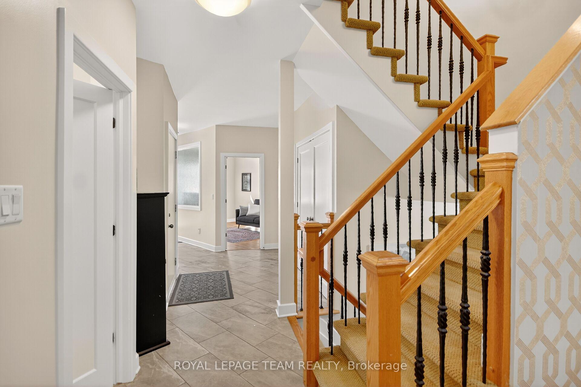 Photo 27 of 46 Turtle Point Private, Ottawa, Kanata - Morgan's Grant/South March — HOMEH