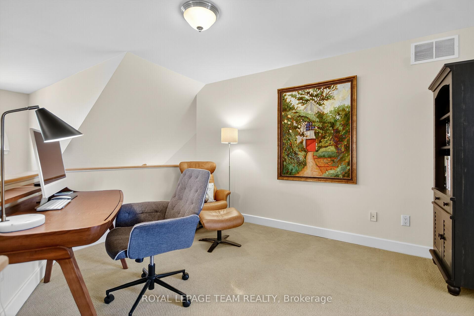 Photo 28 of 46 Turtle Point Private, Ottawa, Kanata - Morgan's Grant/South March — HOMEH