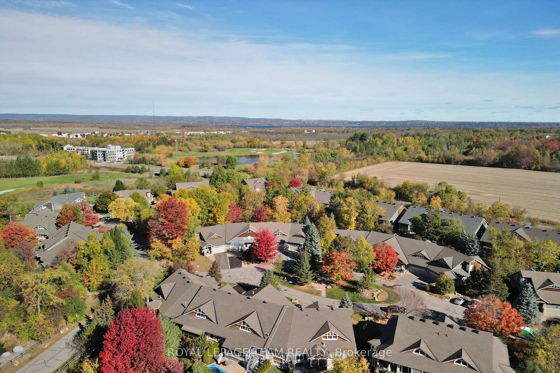 Photo 39 of 46 Turtle Point Private, Ottawa, Kanata - Morgan's Grant/South March — HOMEH