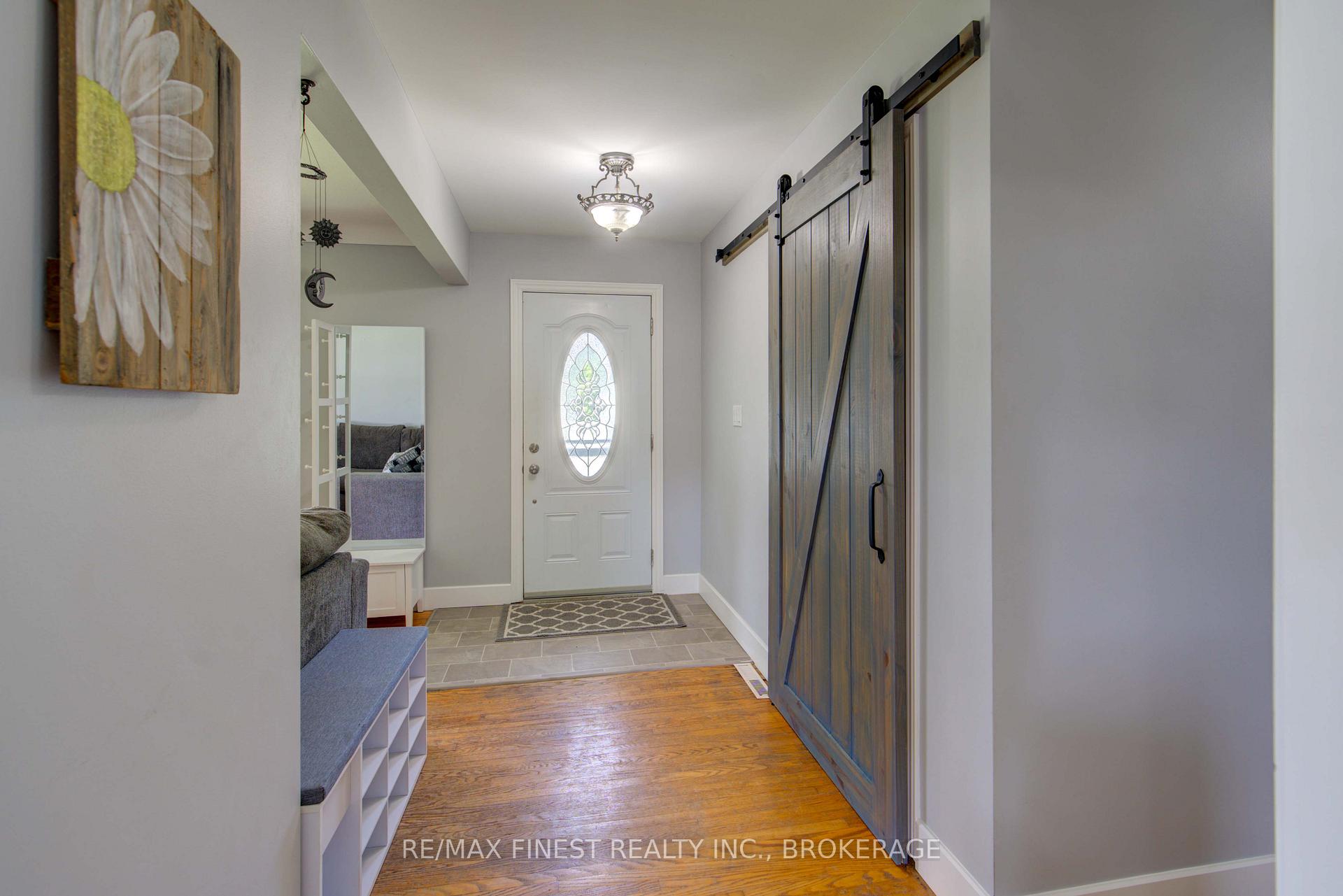 Photo 8 of 87 Oxford Crescent, Loyalist, Amherstview — HOMEH