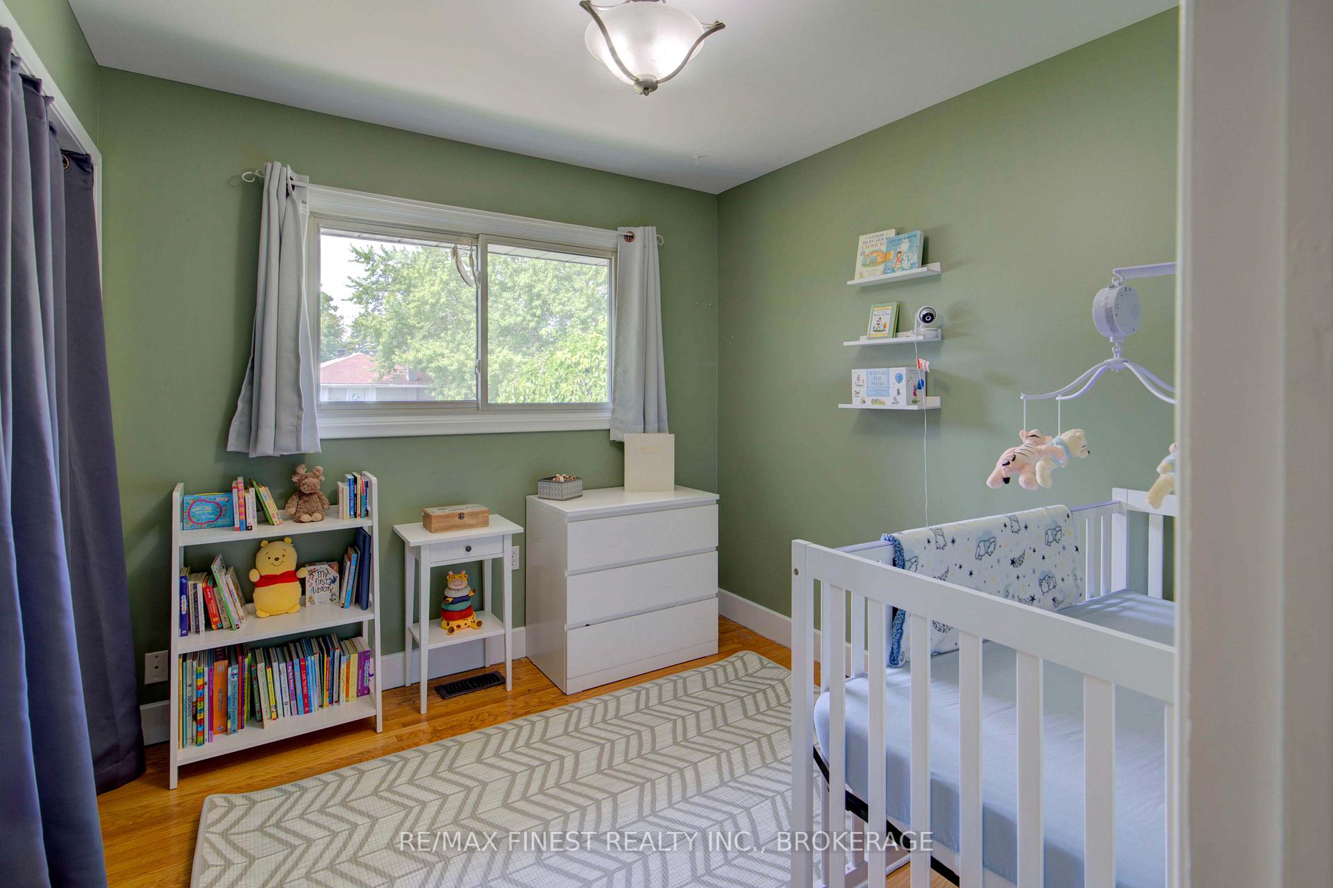 Photo 19 of 87 Oxford Crescent, Loyalist, Amherstview — HOMEH