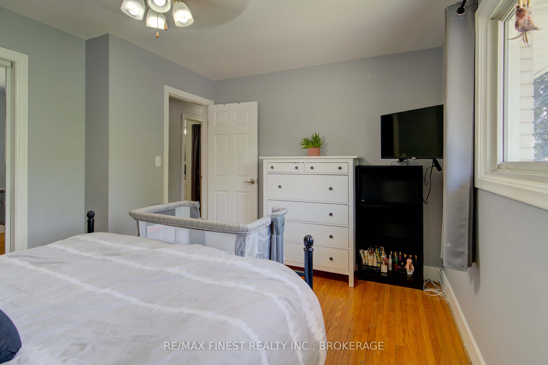 Photo 24 of 87 Oxford Crescent, Loyalist, Amherstview — HOMEH
