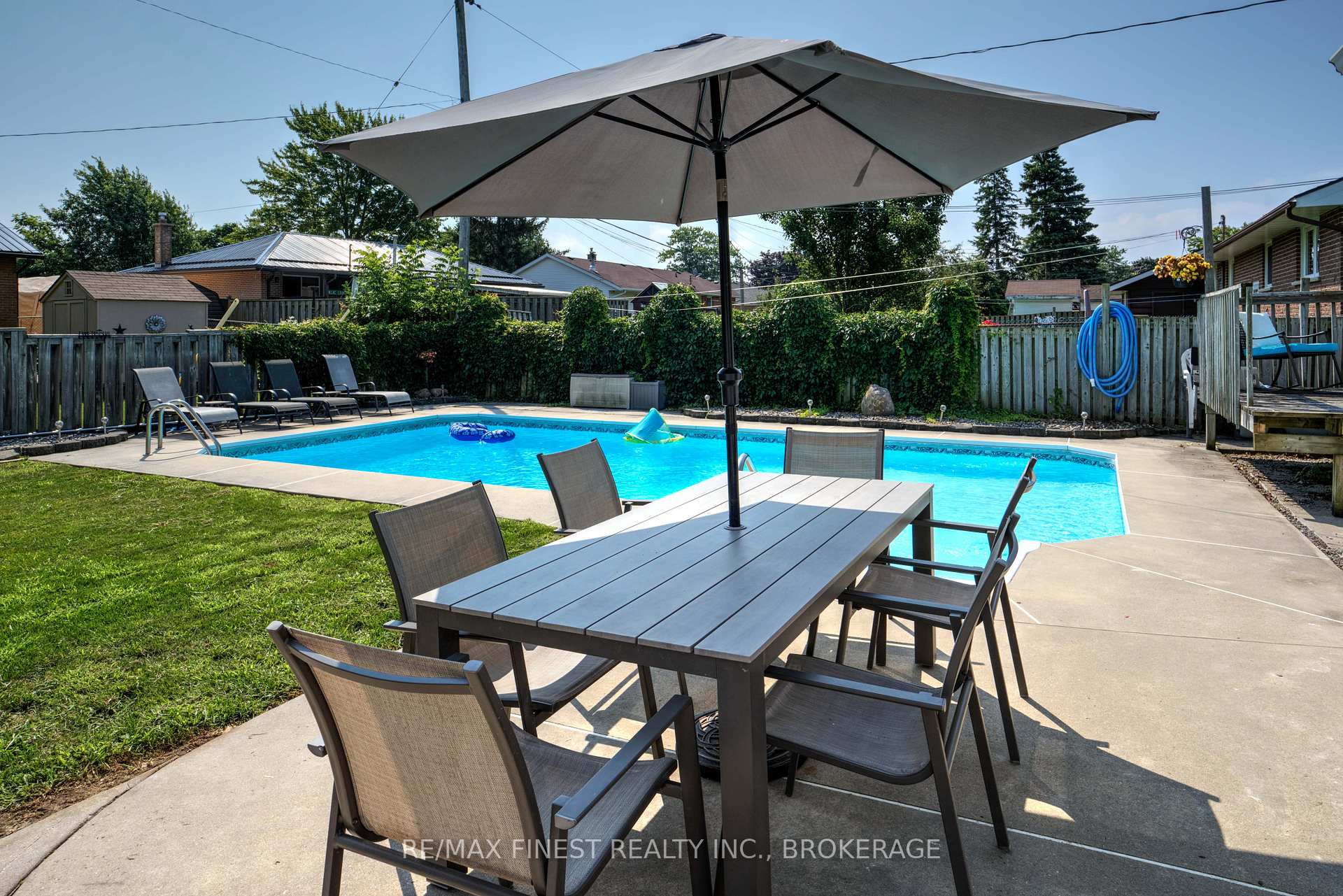 Photo 35 of 87 Oxford Crescent, Loyalist, Amherstview — HOMEH