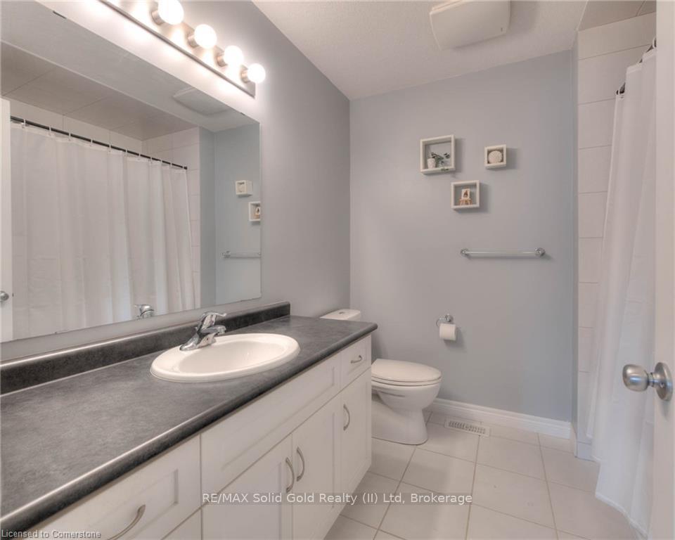 Photo 2 of 129 Coopershawk Street, Kitchener — HOMEH