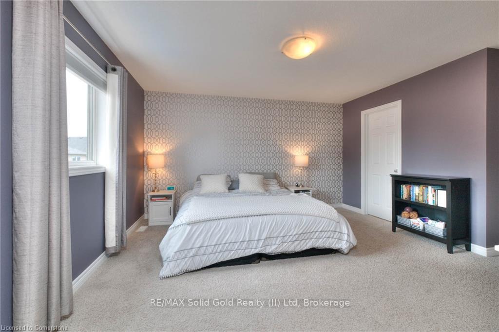 Photo 4 of 129 Coopershawk Street, Kitchener — HOMEH