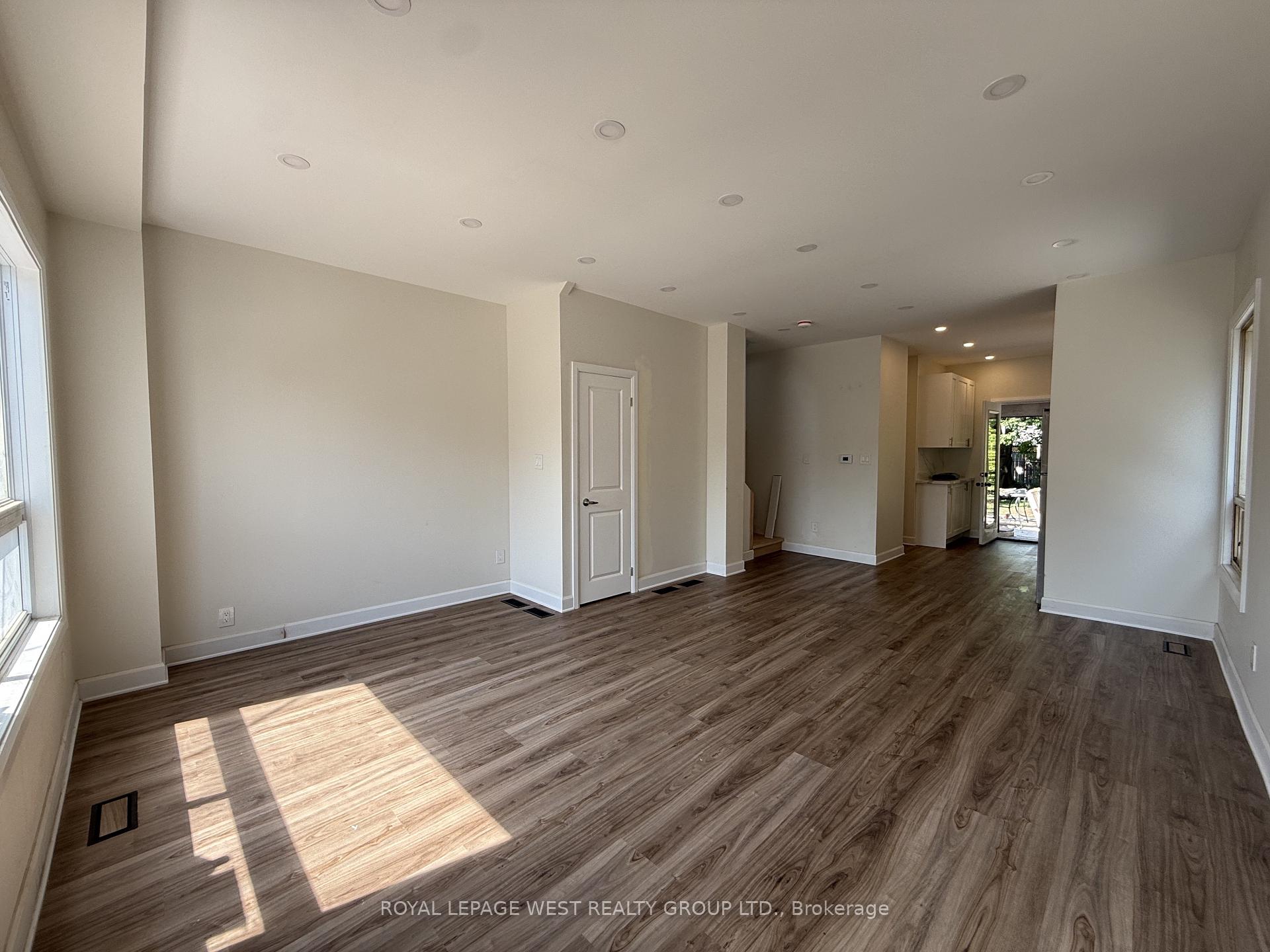 Photo 2 of 13 Highland Avenue, Hamilton, Crown Point — HOMEH