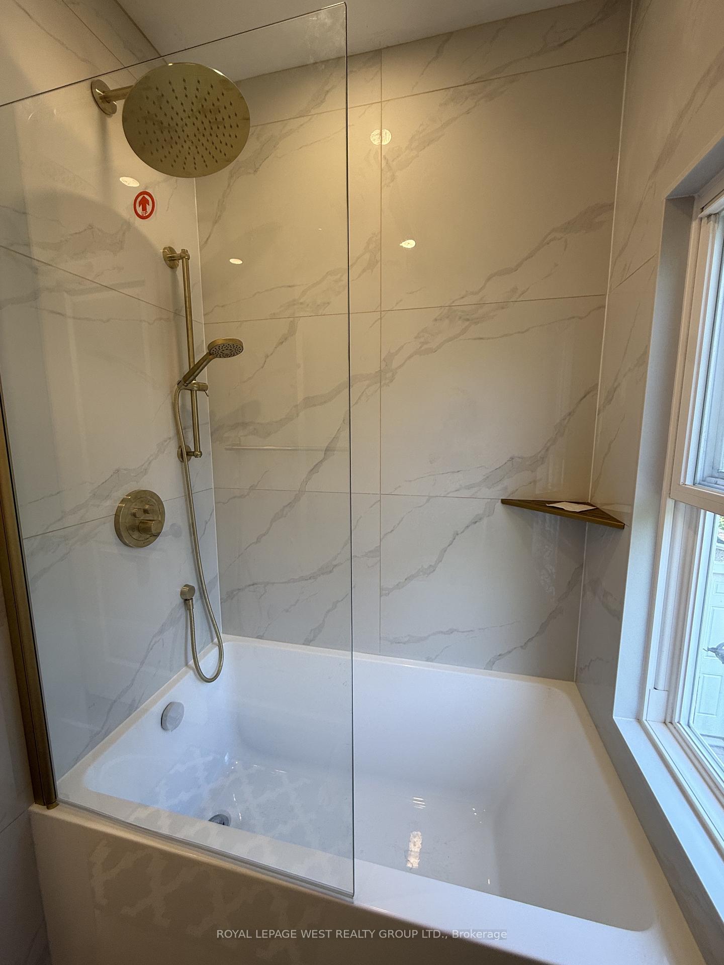 Photo 11 of 13 Highland Avenue, Hamilton, Crown Point — HOMEH