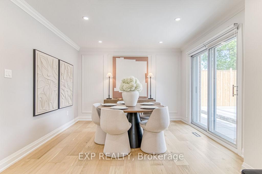 Photo 21 of 11 Lillian Avenue, Markham, Thornhill — HOMEH