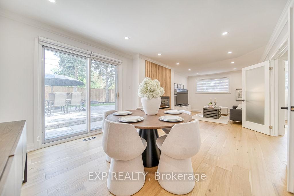 Photo 22 of 11 Lillian Avenue, Markham, Thornhill — HOMEH