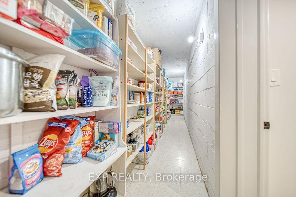 Photo 37 of 11 Lillian Avenue, Markham, Thornhill — HOMEH