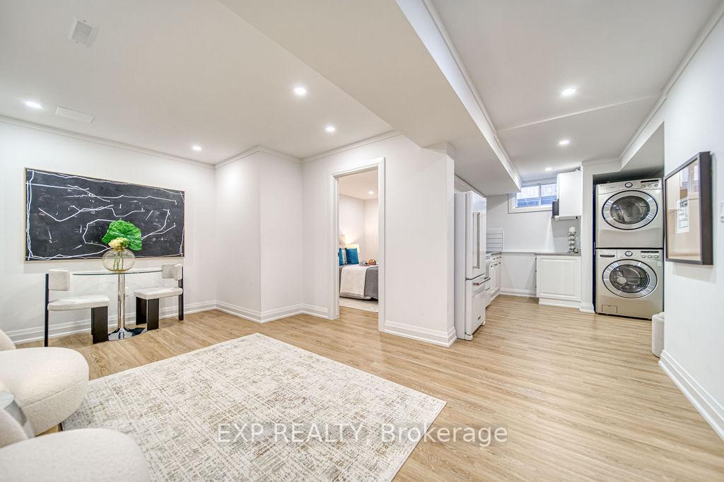 Photo 38 of 11 Lillian Avenue, Markham, Thornhill — HOMEH