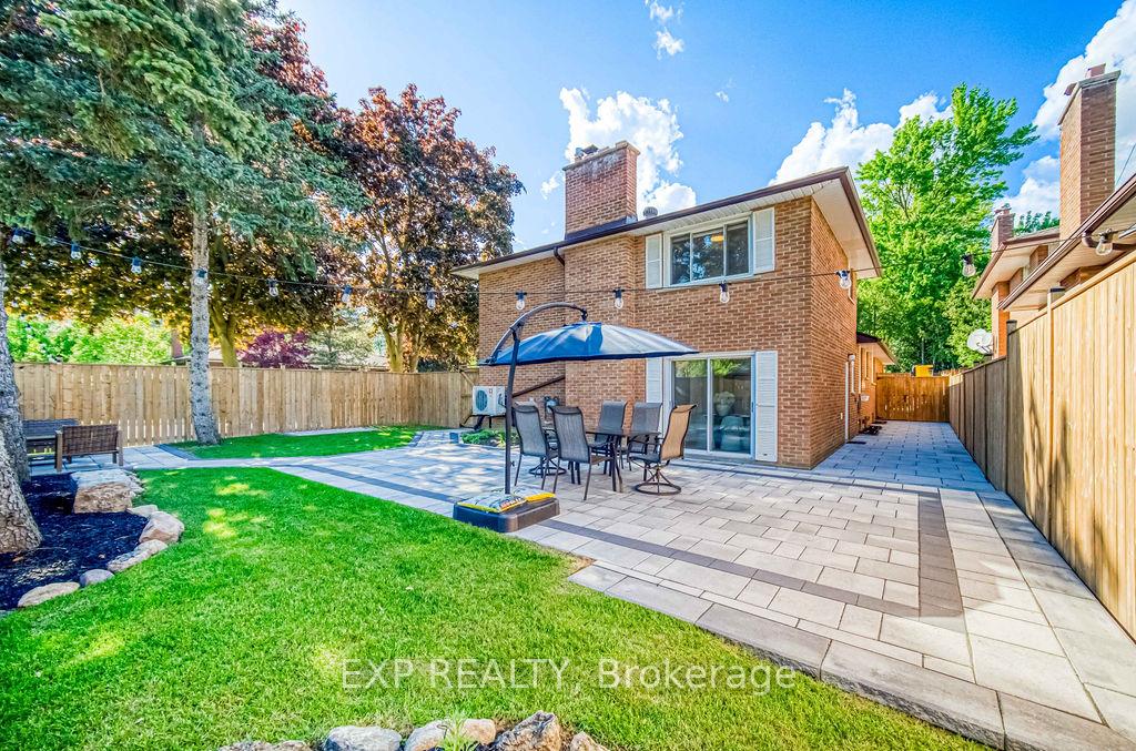 Photo 45 of 11 Lillian Avenue, Markham, Thornhill — HOMEH