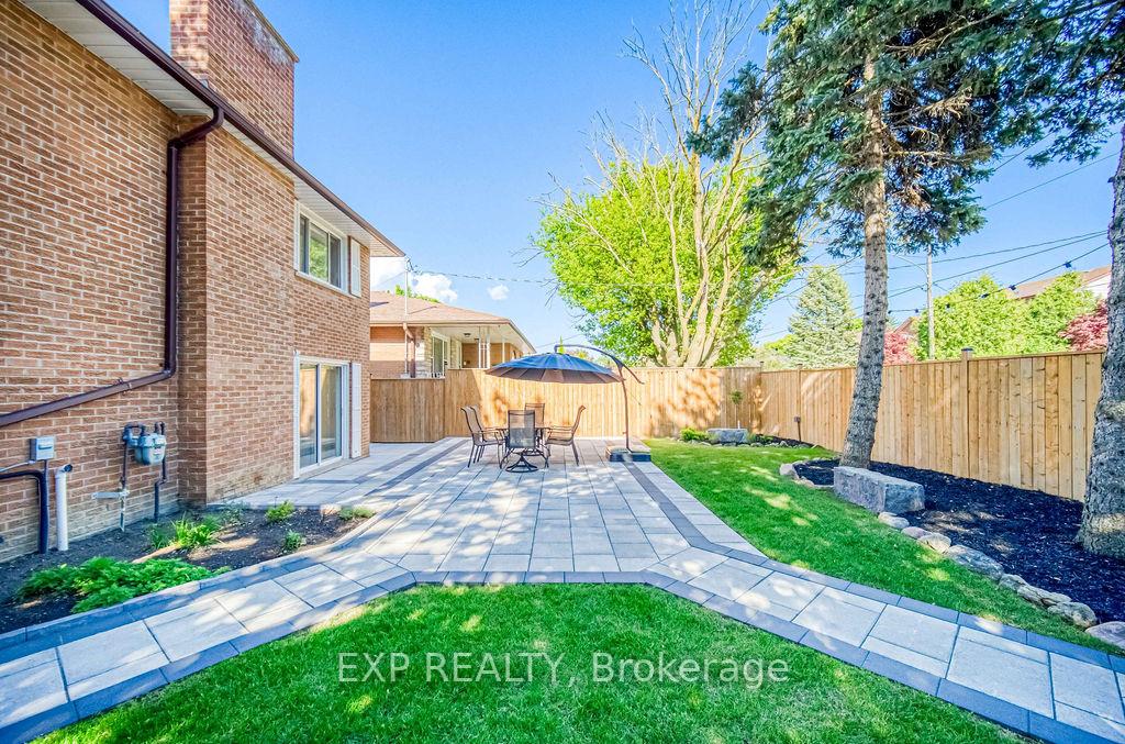 Photo 46 of 11 Lillian Avenue, Markham, Thornhill — HOMEH