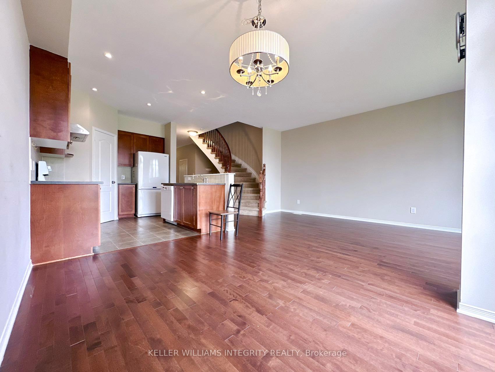Photo 6 of 298 Badgeley Avenue, Ottawa, Kanata - Kanata Lakes/Heritage Hills — HOMEH