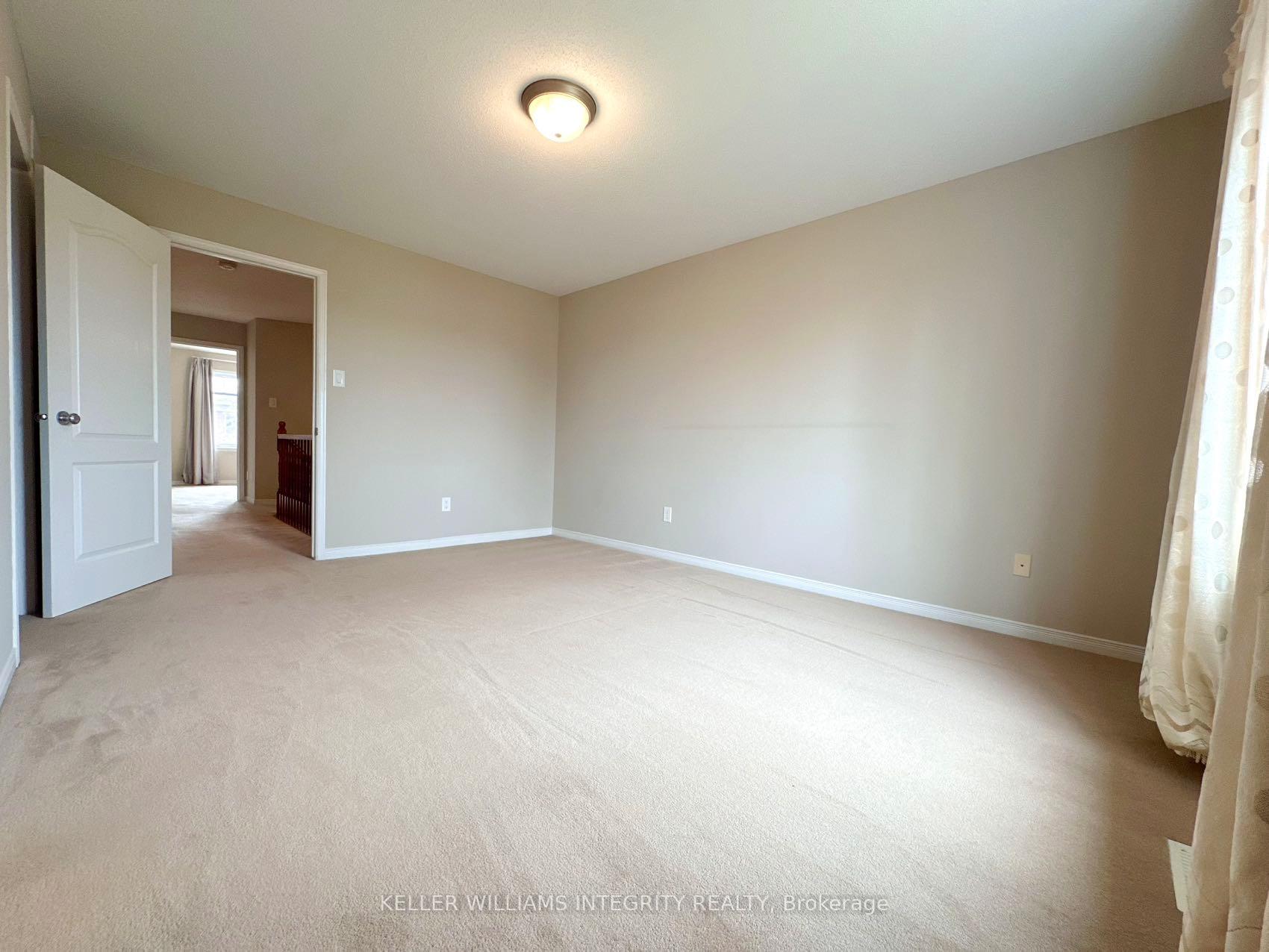 Photo 17 of 298 Badgeley Avenue, Ottawa, Kanata - Kanata Lakes/Heritage Hills — HOMEH
