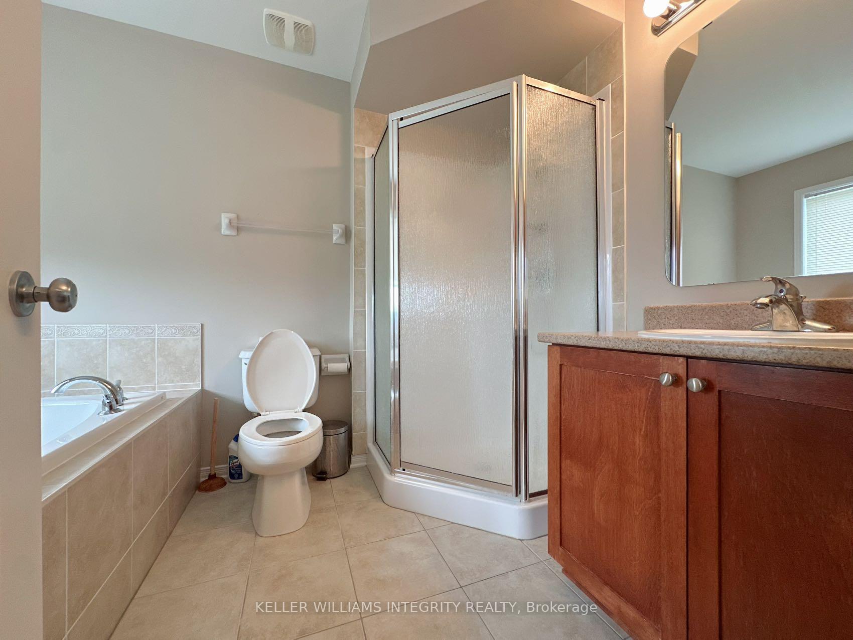 Photo 19 of 298 Badgeley Avenue, Ottawa, Kanata - Kanata Lakes/Heritage Hills — HOMEH