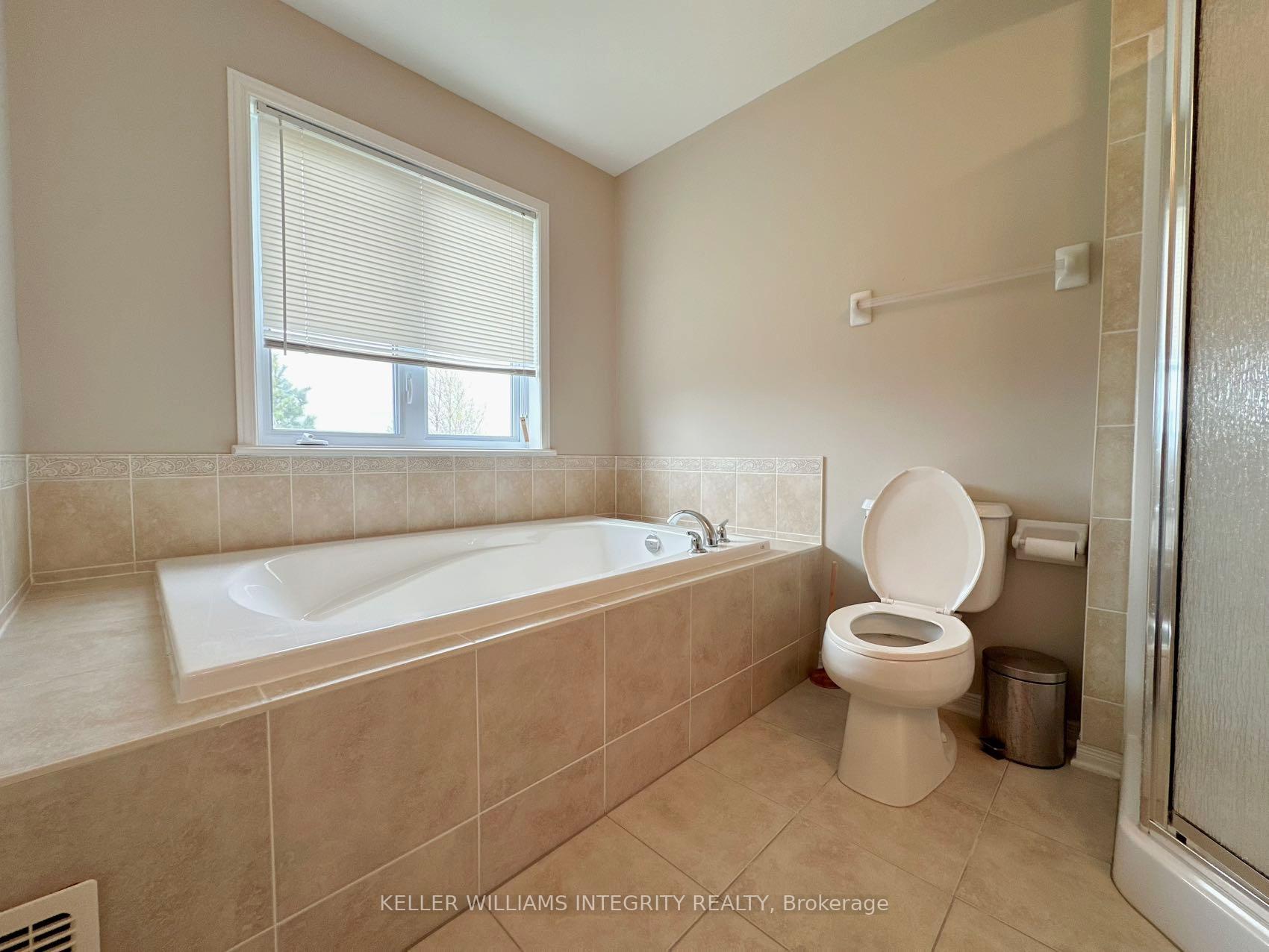 Photo 20 of 298 Badgeley Avenue, Ottawa, Kanata - Kanata Lakes/Heritage Hills — HOMEH