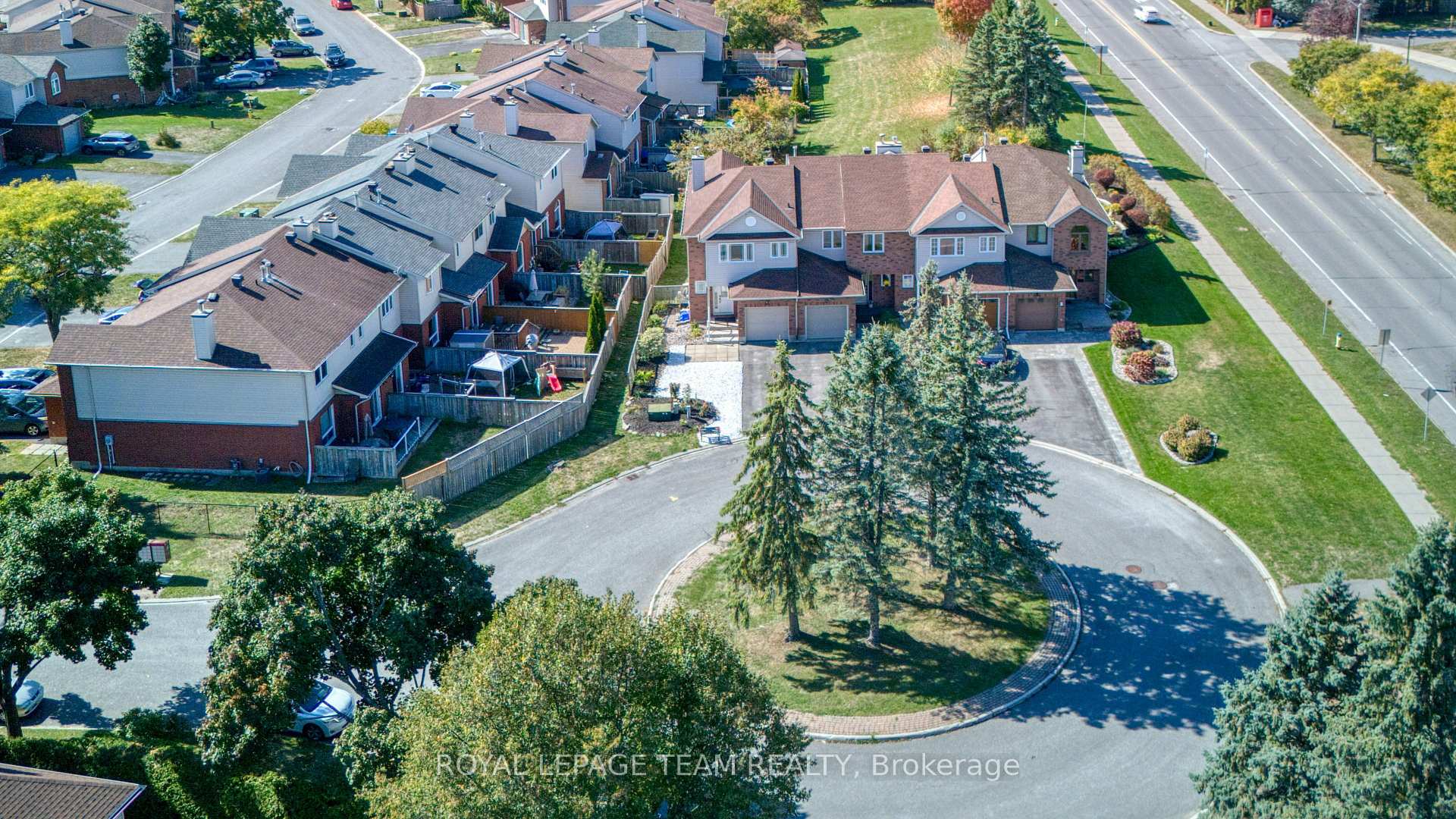 Photo 2 of 3 Springtree Place, Ottawa, Kanata - Bridlewood — HOMEH