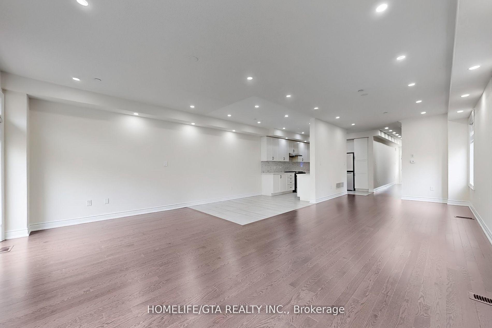 Photo 6 of 47 Erintol Way, Markham, Cedarwood — HOMEH