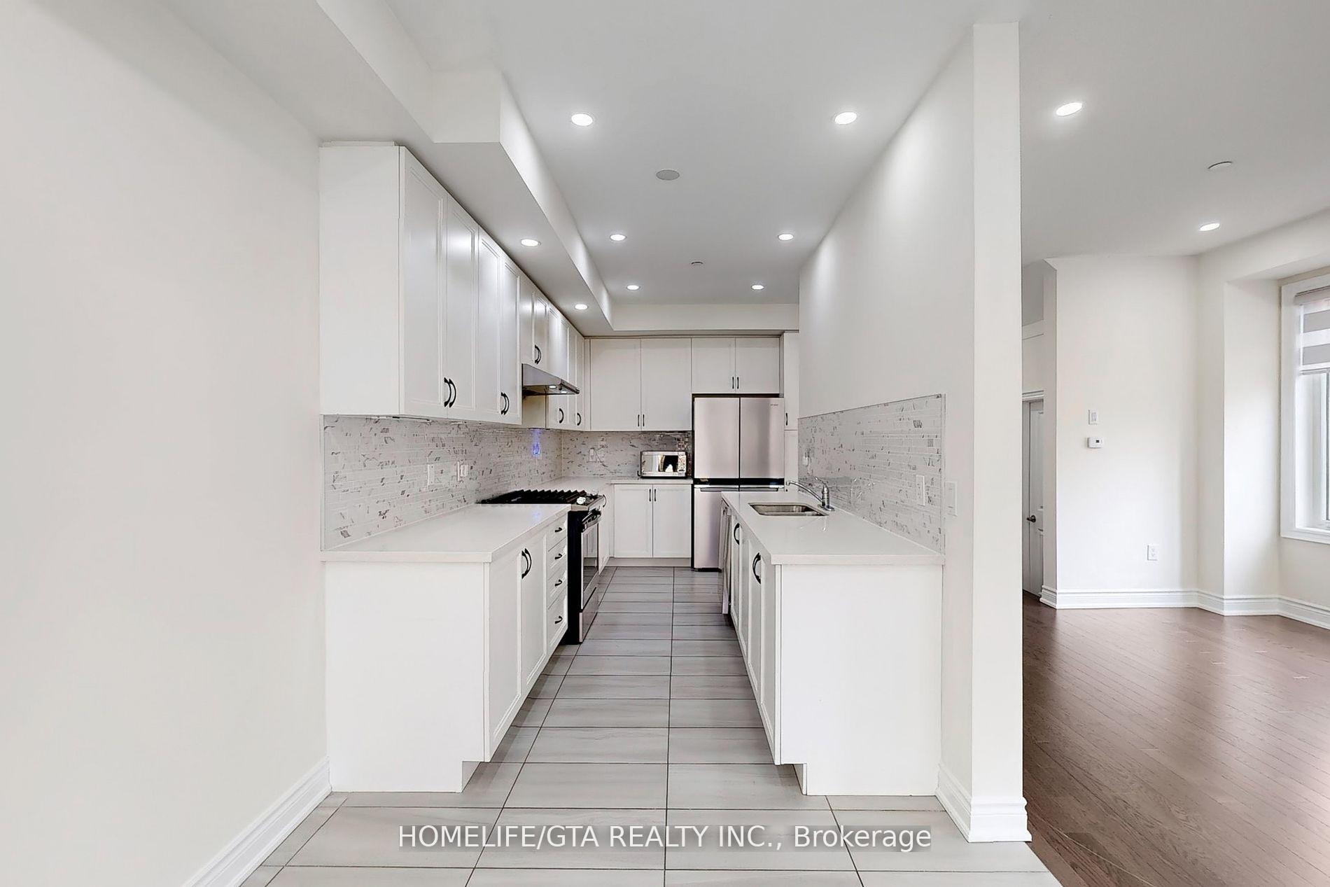 Photo 9 of 47 Erintol Way, Markham, Cedarwood — HOMEH