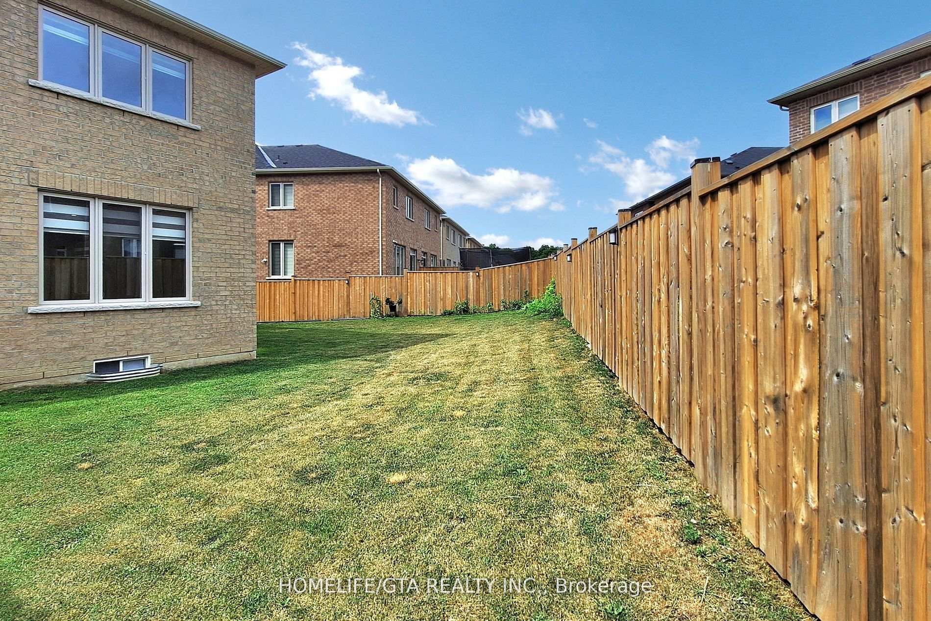 Photo 41 of 47 Erintol Way, Markham, Cedarwood — HOMEH