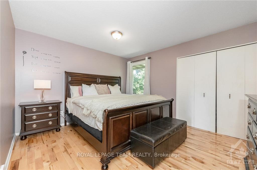 Photo 6 of 1133 Jean Park Road, Ottawa, Manotick Long Island & Nicholls Island — HOMEH