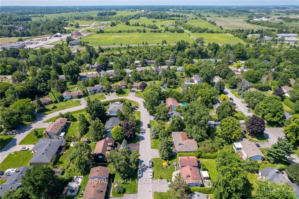 Photo 12 of 1133 Jean Park Road, Ottawa, Manotick Long Island & Nicholls Island — HOMEH