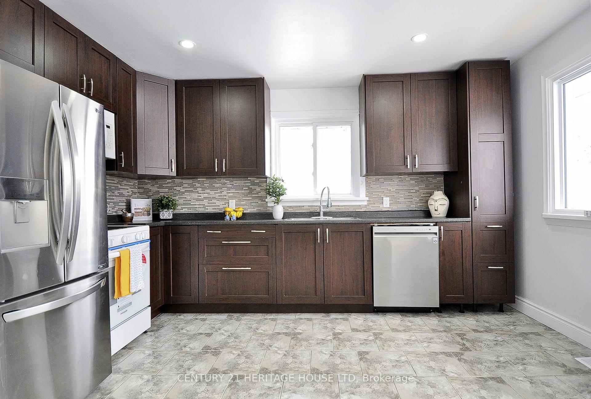 Photo 6 of 209 Glen Road, Kitchener — HOMEH
