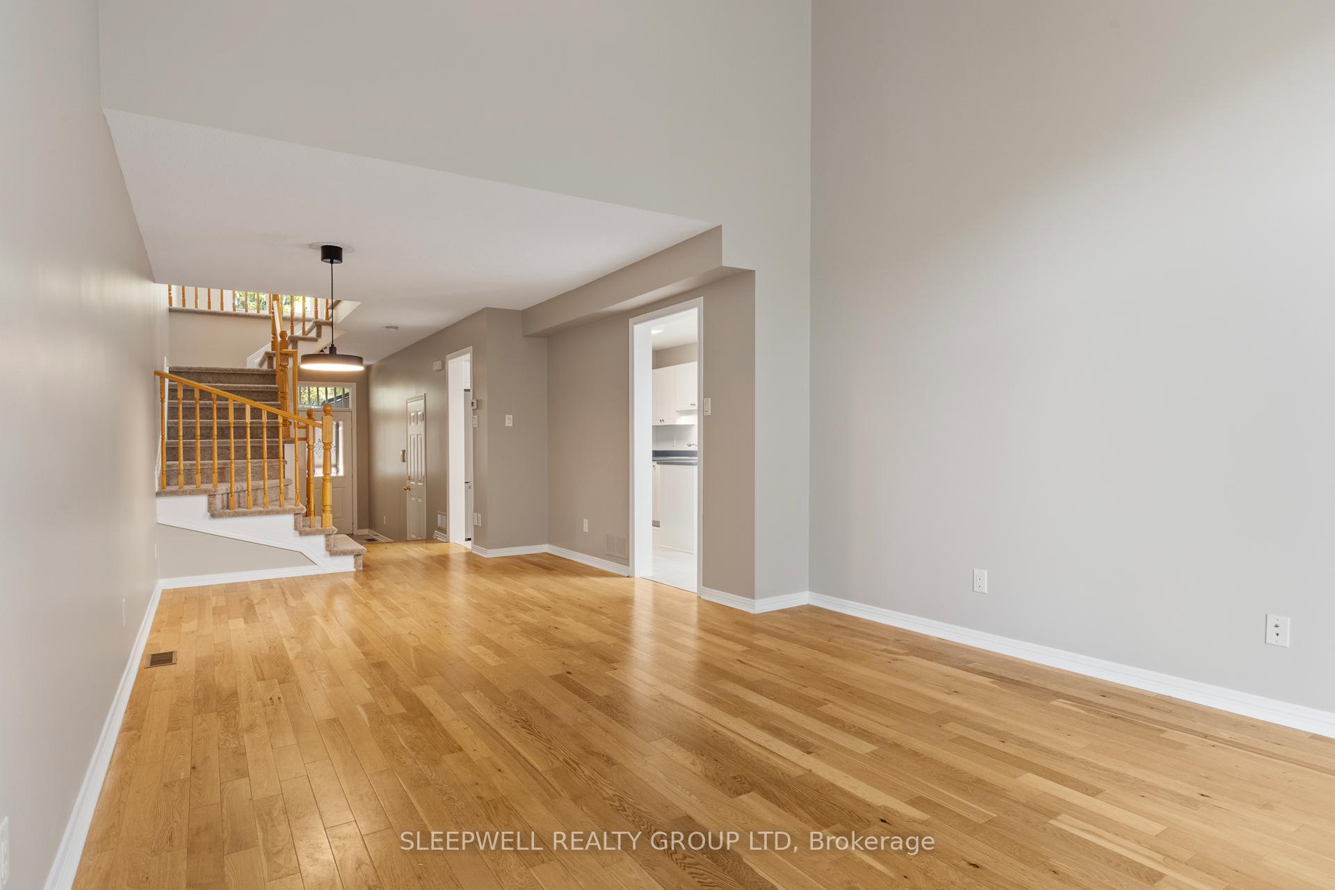 Photo 9 of 41 Kettleby Street, Ottawa, Kanata - Beaverbrook — HOMEH