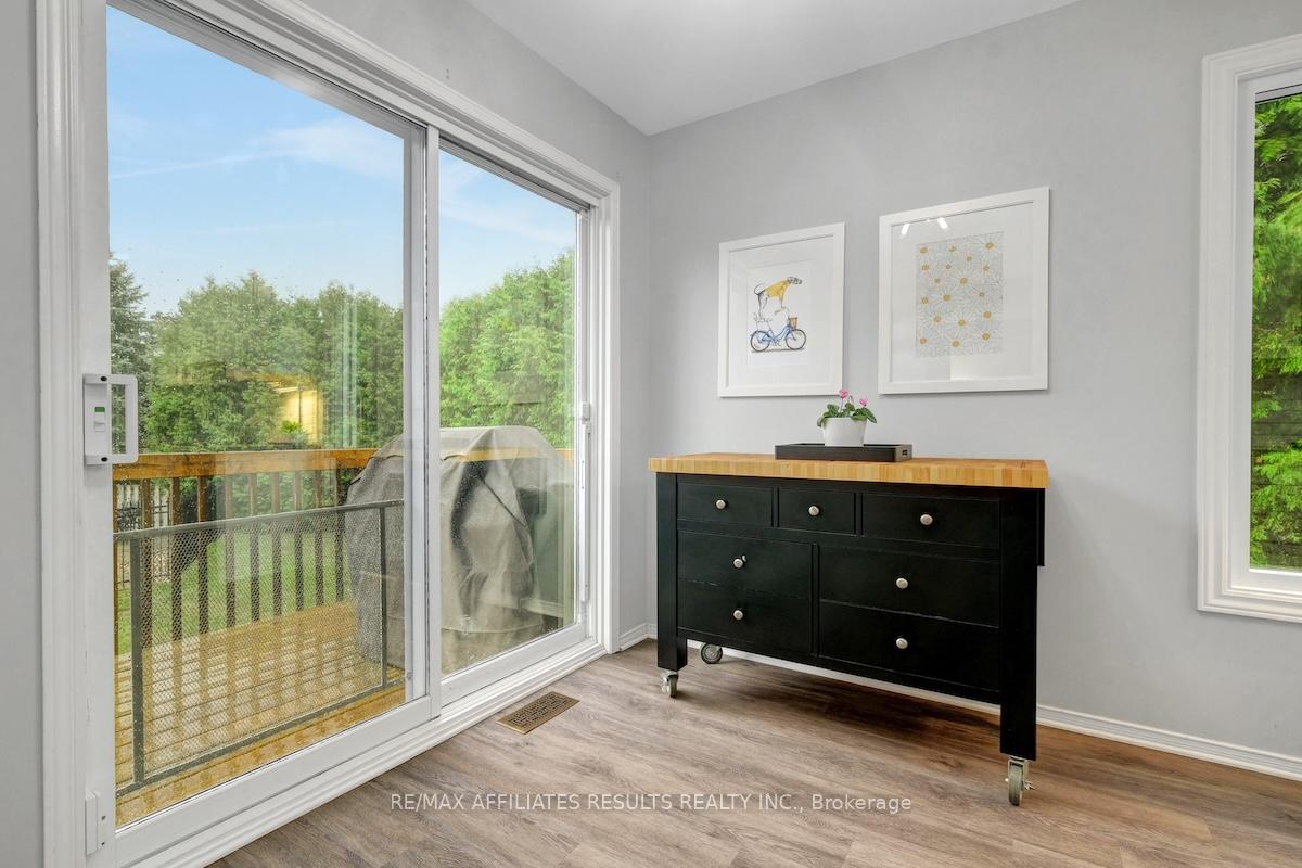 Photo 20 of 97 Flowertree Crescent, Ottawa, Kanata - Emerald Meadows/Trailwest — HOMEH