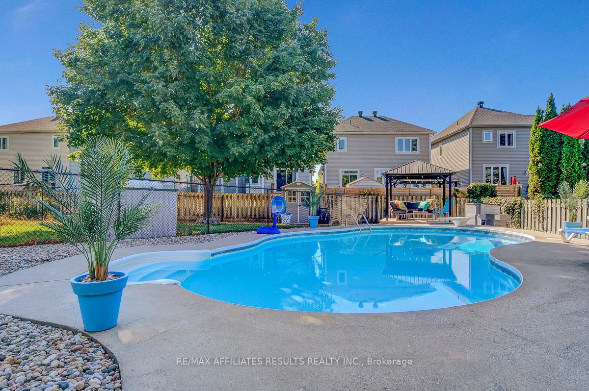 Photo 40 of 97 Flowertree Crescent, Ottawa, Kanata - Emerald Meadows/Trailwest — HOMEH