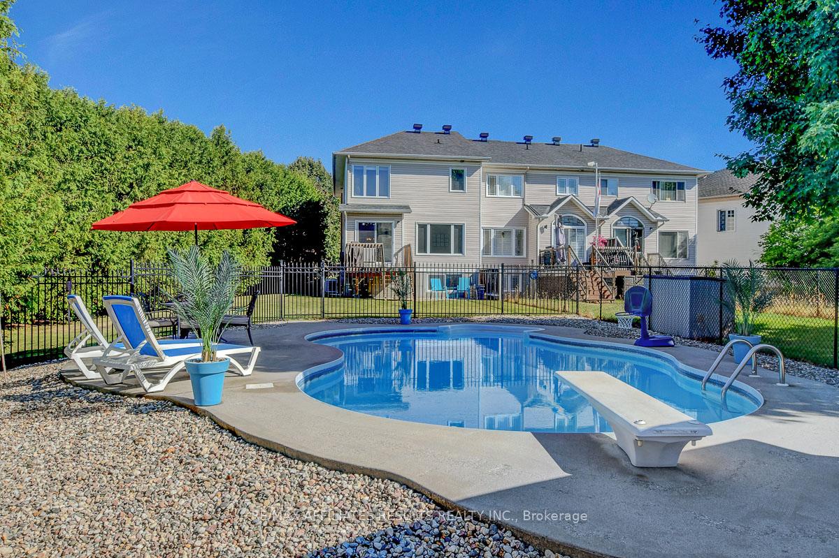 Photo 42 of 97 Flowertree Crescent, Ottawa, Kanata - Emerald Meadows/Trailwest — HOMEH