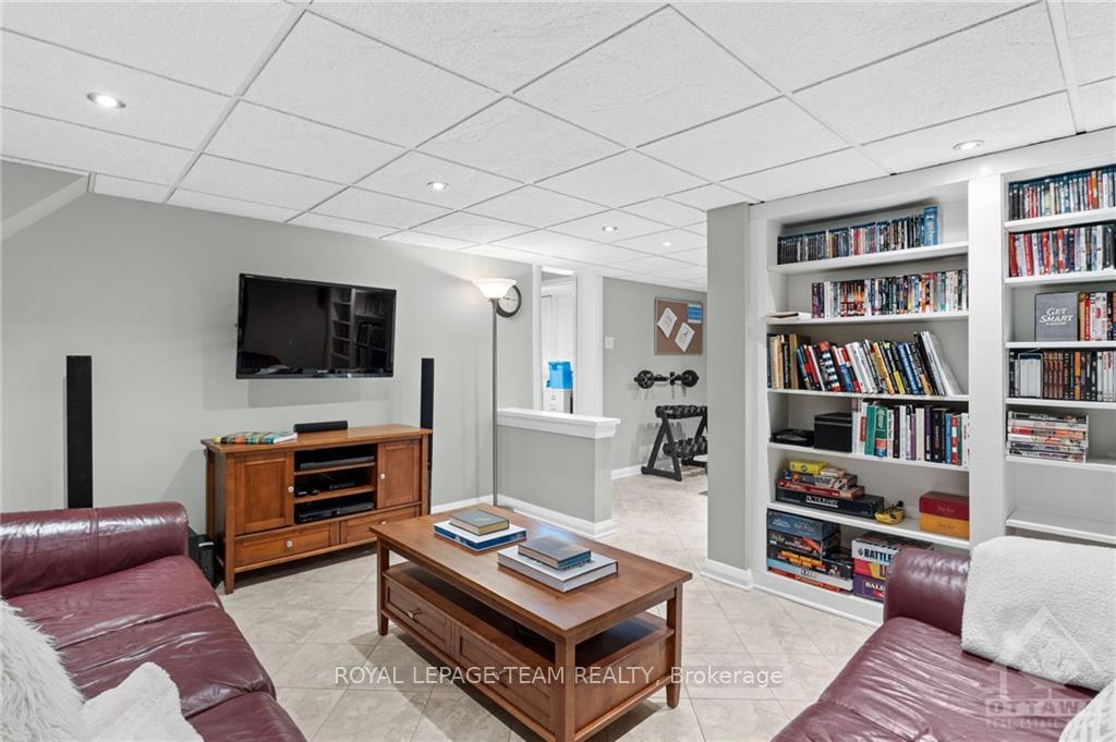 Photo 17 of 5527 Cedar Drive, Ottawa, Manotick East to Manotick Station — HOMEH
