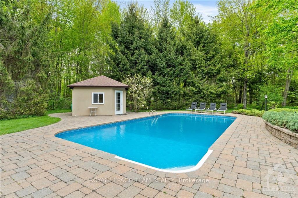 Photo 21 of 5527 Cedar Drive, Ottawa, Manotick East to Manotick Station — HOMEH