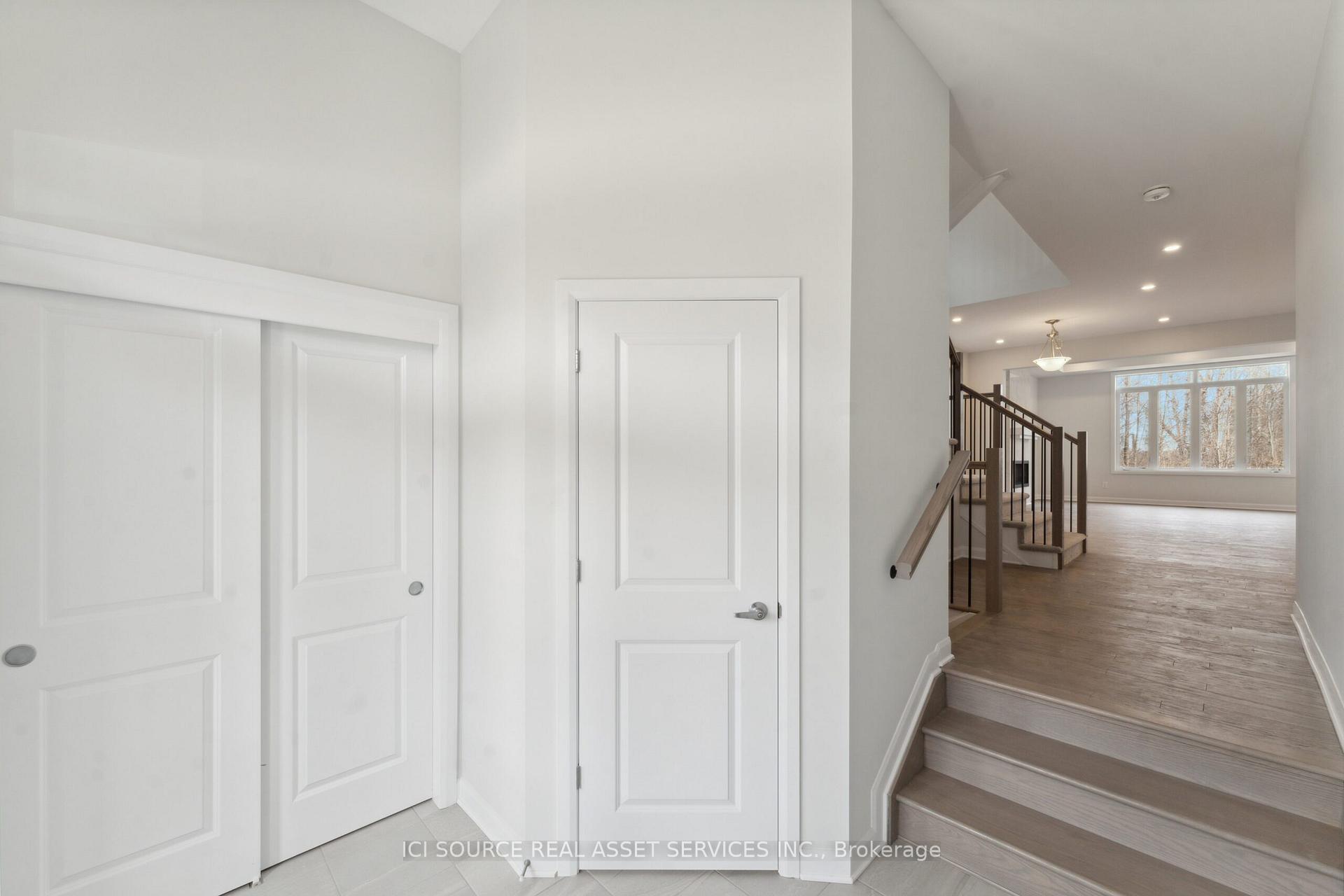 Photo 3 of Unit Main & 2nd Floor, 168 Gosling Crescent, Ottawa, Kanata - Morgan's Grant/South March — HOMEH