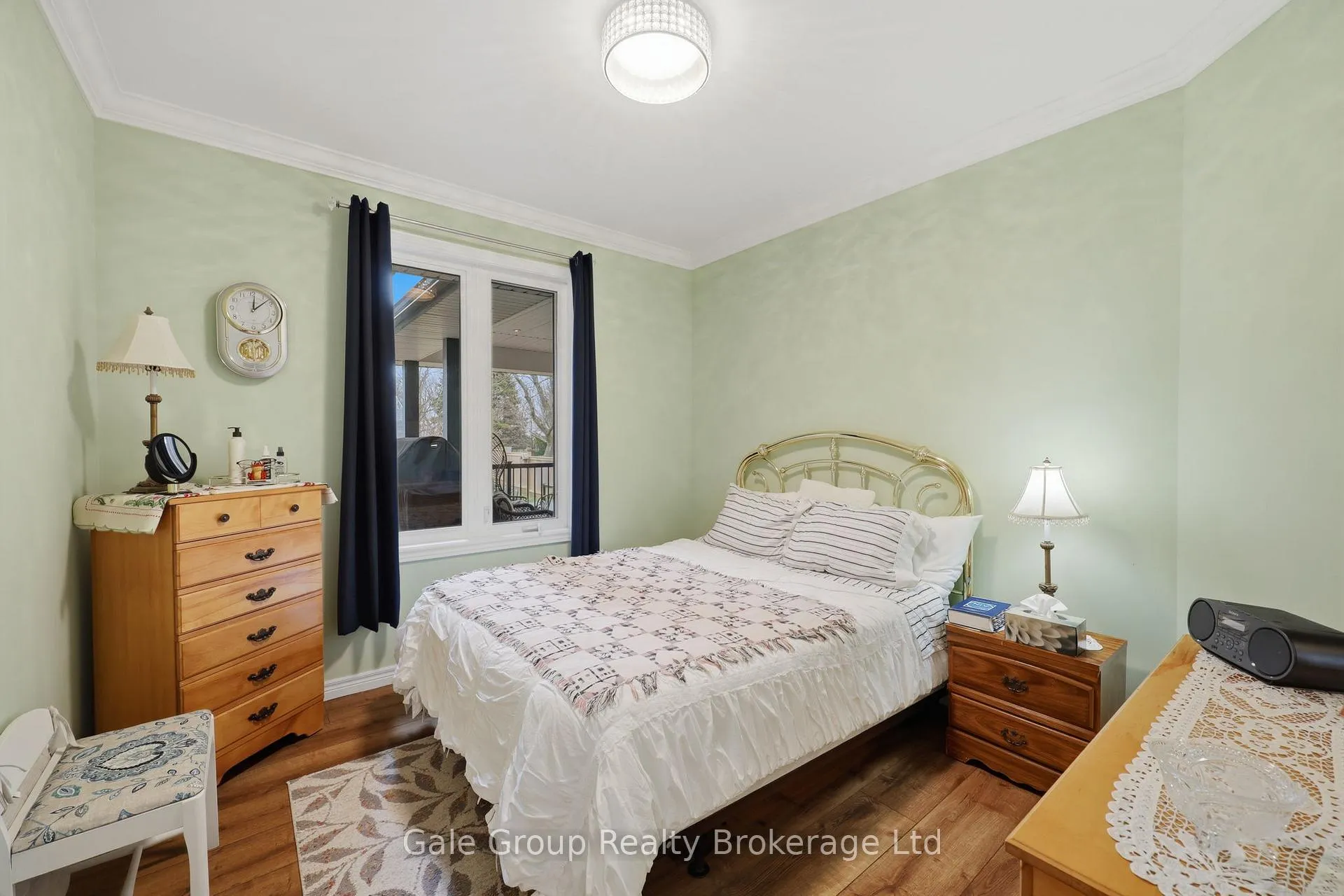 Photo 15 of 33 Long Lane, Brant, Paris — HOMEH