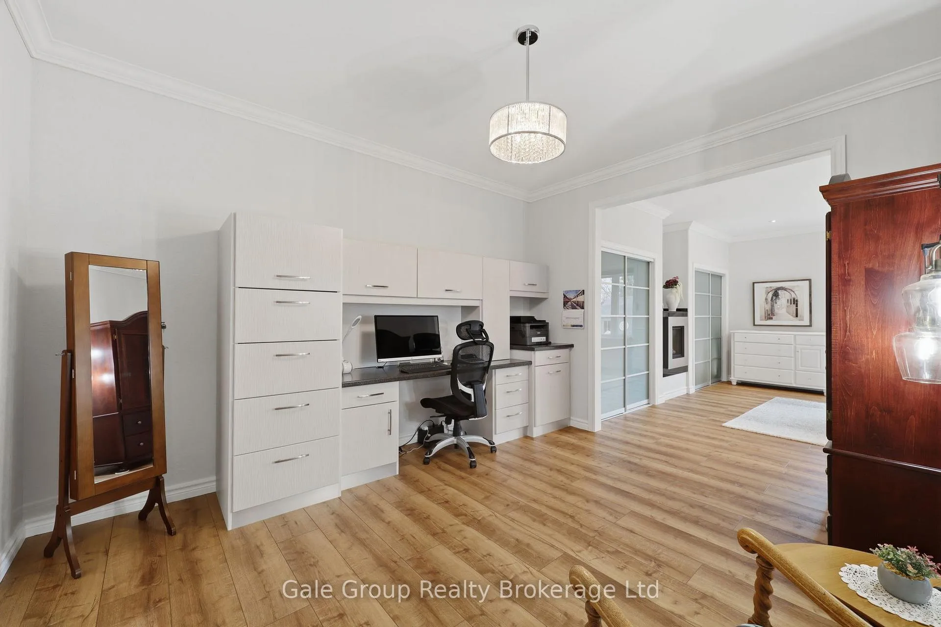 Photo 19 of 33 Long Lane, Brant, Paris — HOMEH