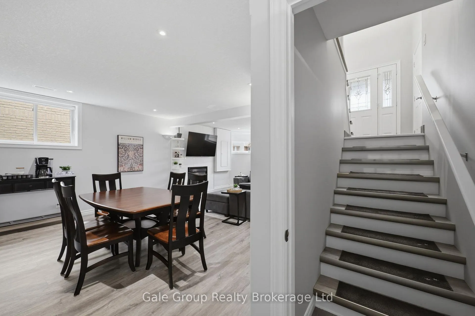 Photo 25 of 33 Long Lane, Brant, Paris — HOMEH