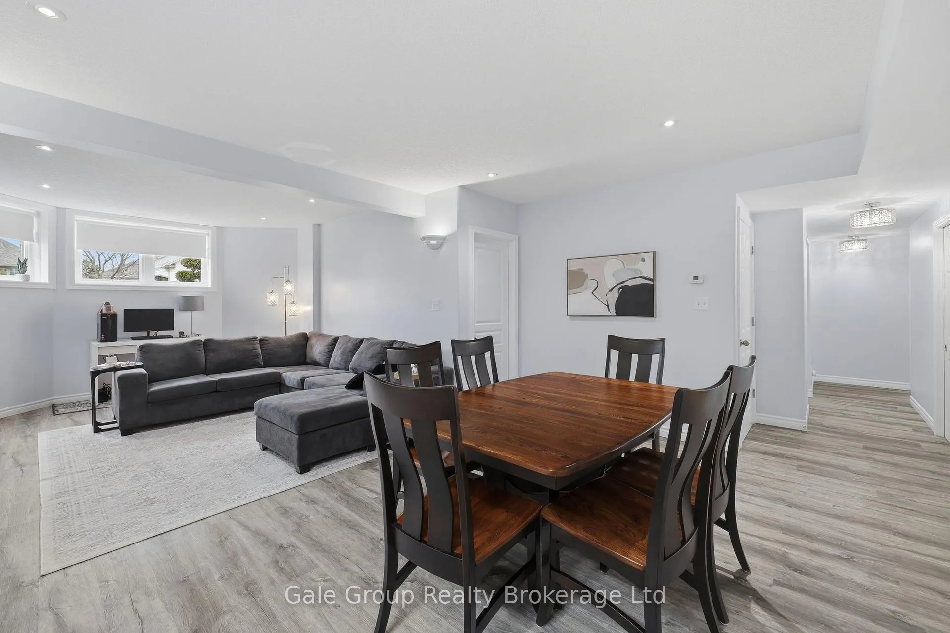 Photo 26 of 33 Long Lane, Brant, Paris — HOMEH