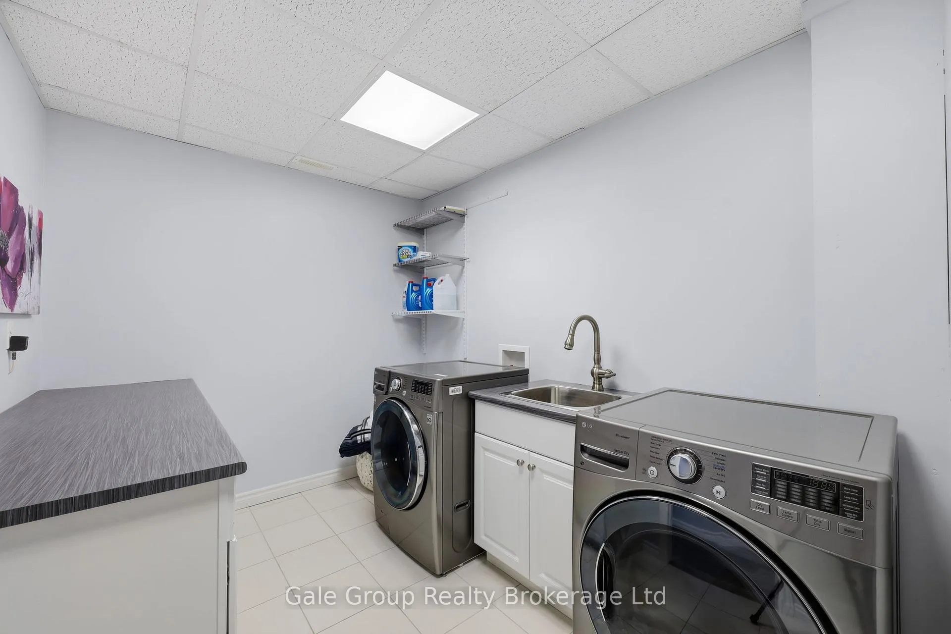 Photo 36 of 33 Long Lane, Brant, Paris — HOMEH